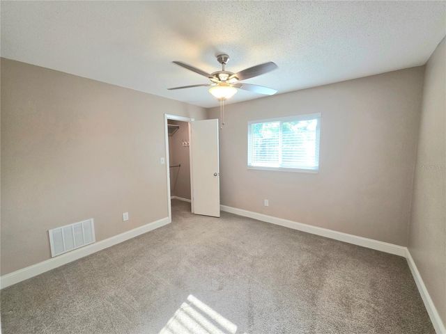 2932 E AHERN DRIVE, Orlando, FL 32817