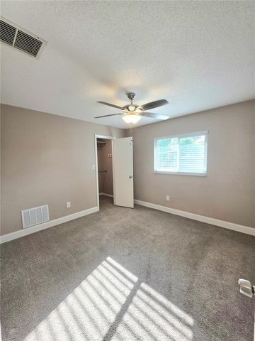 2932 E AHERN DRIVE, Orlando, FL 32817