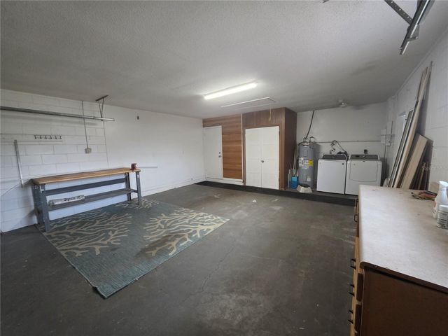 2932 E AHERN DRIVE, Orlando, FL 32817