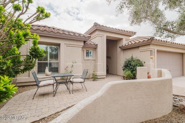 1020 N Rams Head Road, Green Valley, AZ 85614