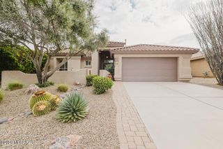 1020 N Rams Head Road, Green Valley, AZ 85614