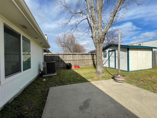11010 Springsong Drive, Houston, TX 77064