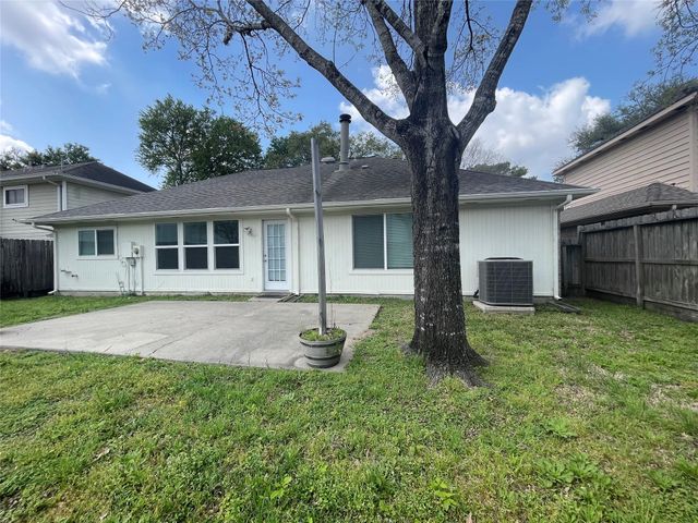 11010 Springsong Drive, Houston, TX 77064