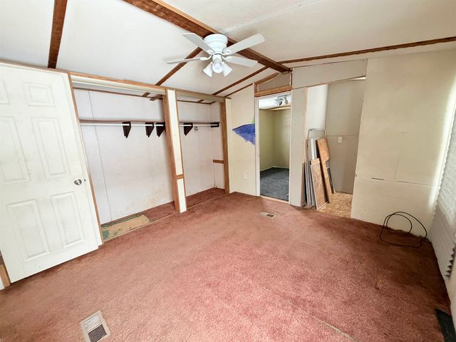 56 Daniels Drive, Enfield, NH 03748