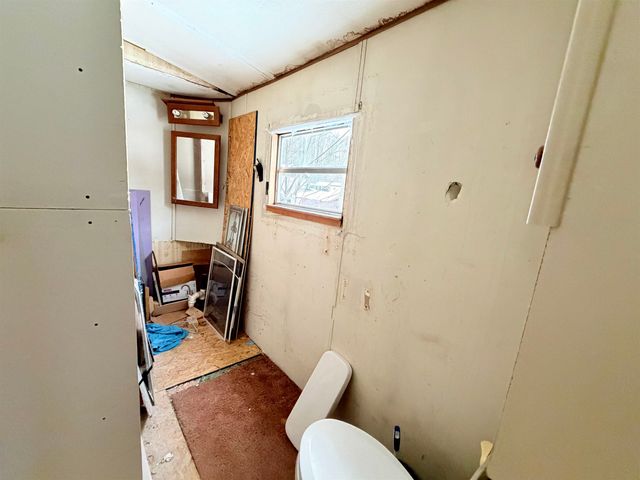 56 Daniels Drive, Enfield, NH 03748