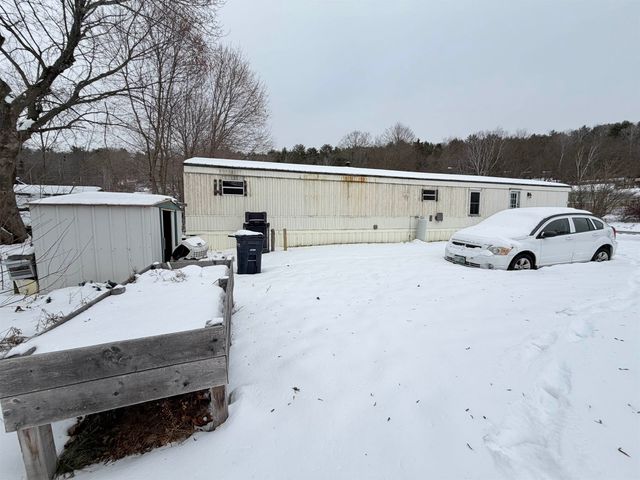 56 Daniels Drive, Enfield, NH 03748