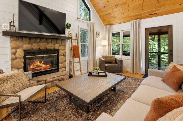 120 Brookhaven Trail, Blue Ridge, GA 30513