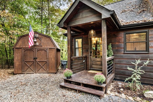 120 Brookhaven Trail, Blue Ridge, GA 30513