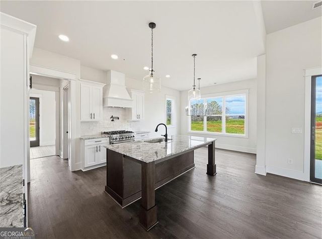 151 Palisade Drive, Rydal, GA 30171