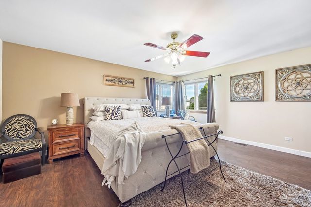 1708 Sunshine Lane, Zion, IL 60099