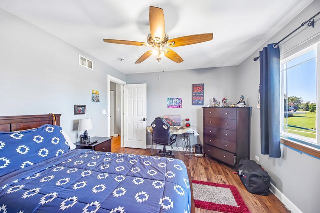 1708 Sunshine Lane, Zion, IL 60099