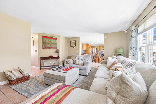 1708 Sunshine Lane, Zion, IL 60099