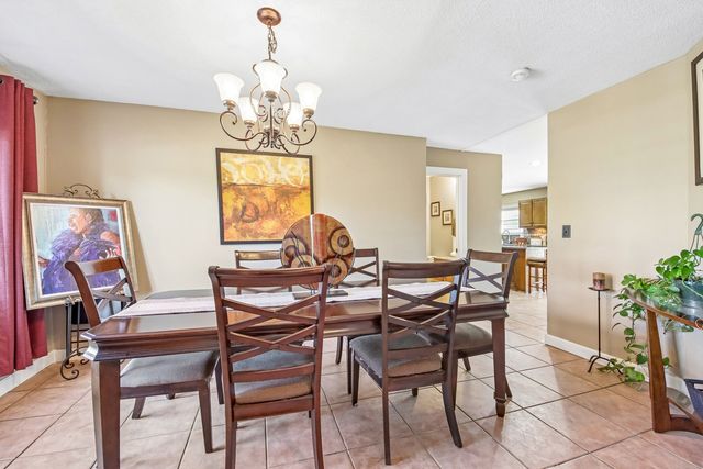 1708 Sunshine Lane, Zion, IL 60099