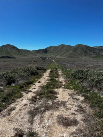 0 College City, Santa Margarita, CA 93453