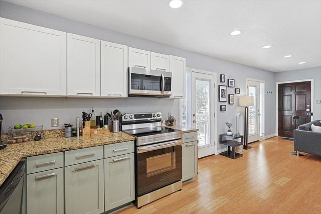 2722 Knight Street 232A, Dallas, TX 75219