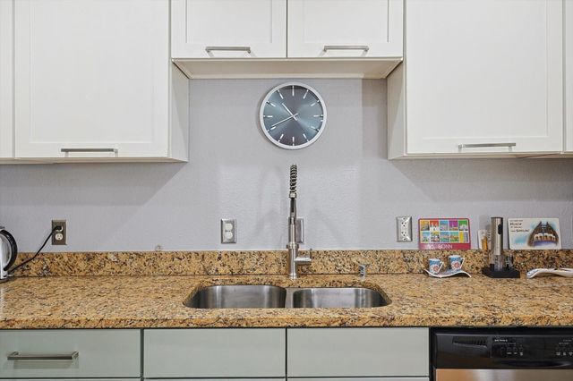 2722 Knight Street 232A, Dallas, TX 75219