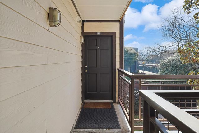 2722 Knight Street 232A, Dallas, TX 75219