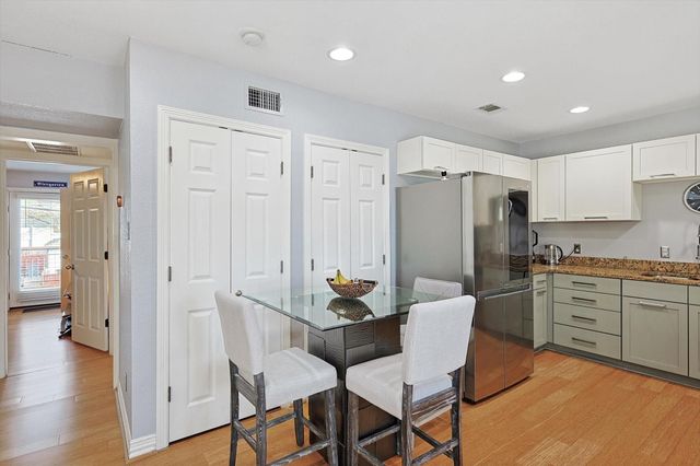 2722 Knight Street 232A, Dallas, TX 75219