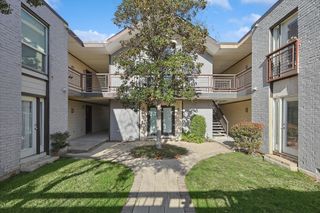 2722 Knight Street 232A, Dallas, TX 75219