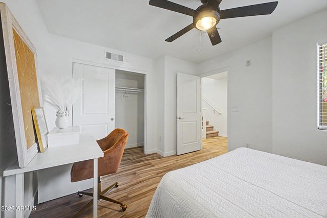 815 E ROSE Lane 116, Phoenix, AZ 85014