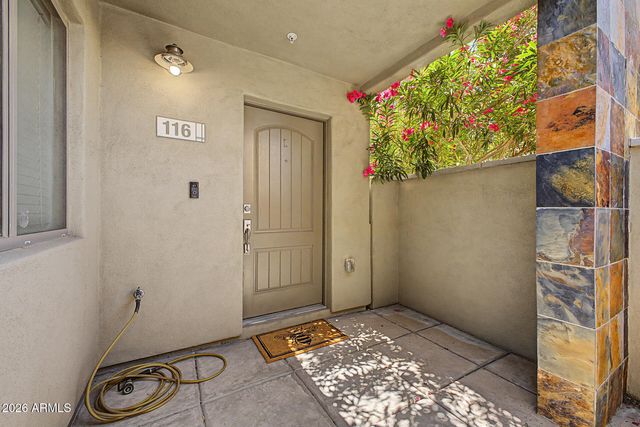 815 E ROSE Lane 116, Phoenix, AZ 85014