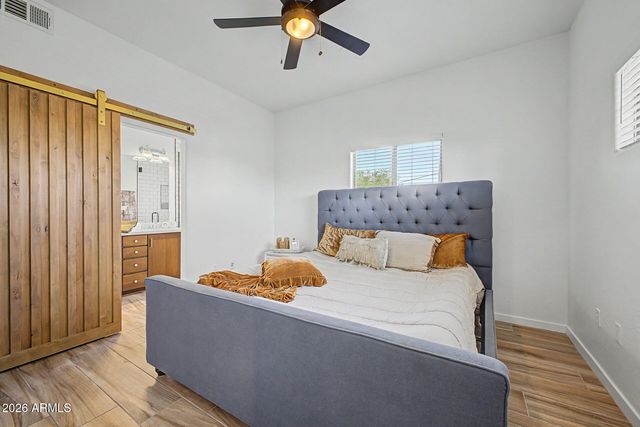 815 E ROSE Lane 116, Phoenix, AZ 85014