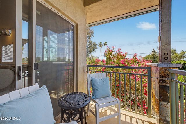 815 E ROSE Lane 116, Phoenix, AZ 85014