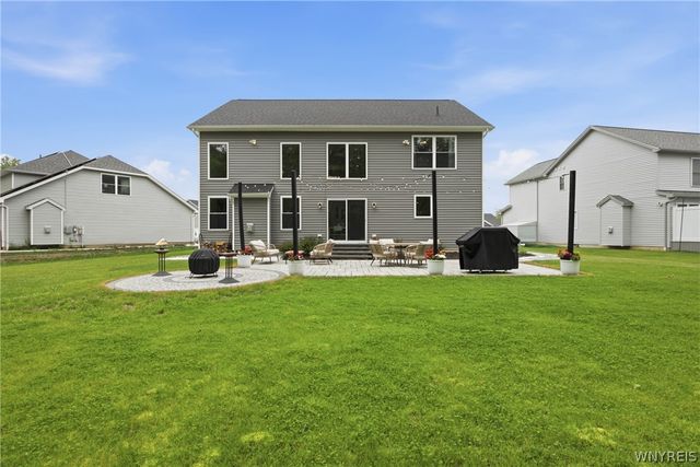 13 Canalview Terrace, Amherst, NY 14228