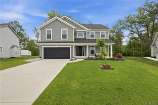 13 Canalview Terrace, Amherst, NY 14228