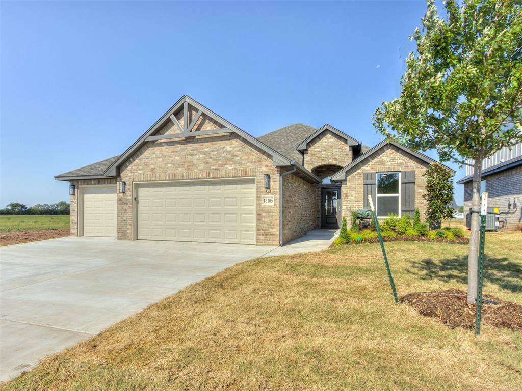 16105 Catalonia Place, Oklahoma City, OK 73170