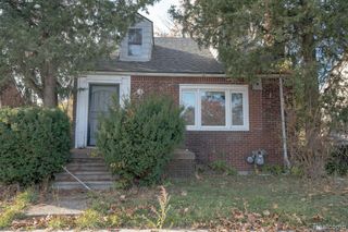 9321 Grandmont Avenue, Detroit, MI 48228