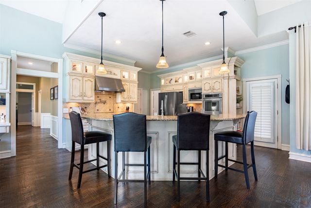 1313 Pecos Drive, Southlake, TX 76092