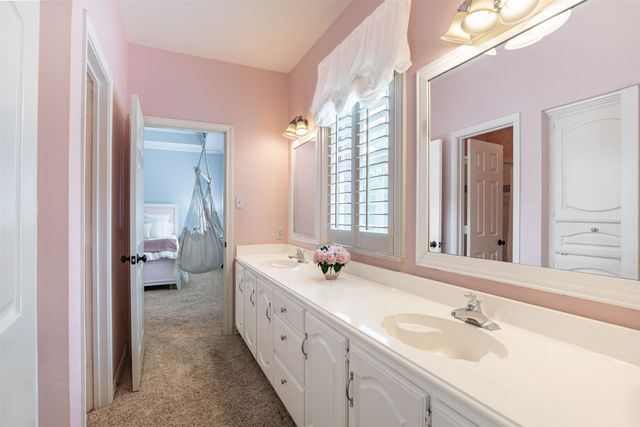 1313 Pecos Drive, Southlake, TX 76092