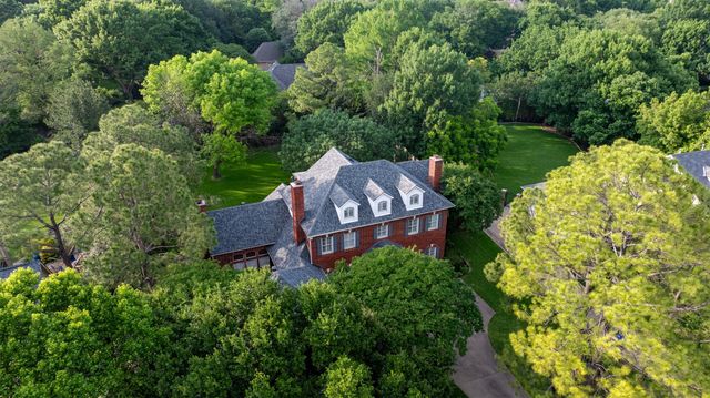 1313 Pecos Drive, Southlake, TX 76092