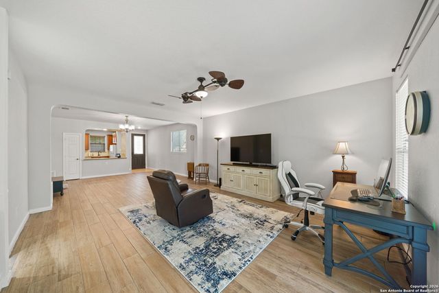 6017 Scenic Links, Schertz, TX 78108