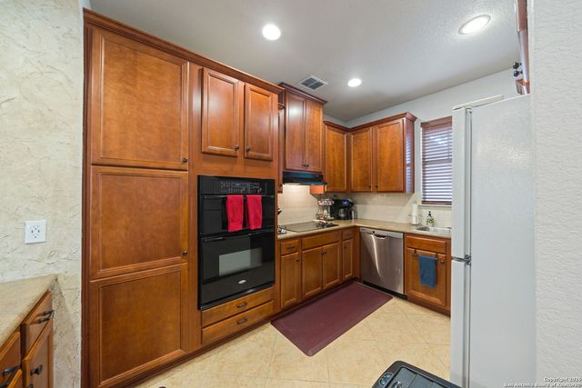 6017 Scenic Links, Schertz, TX 78108