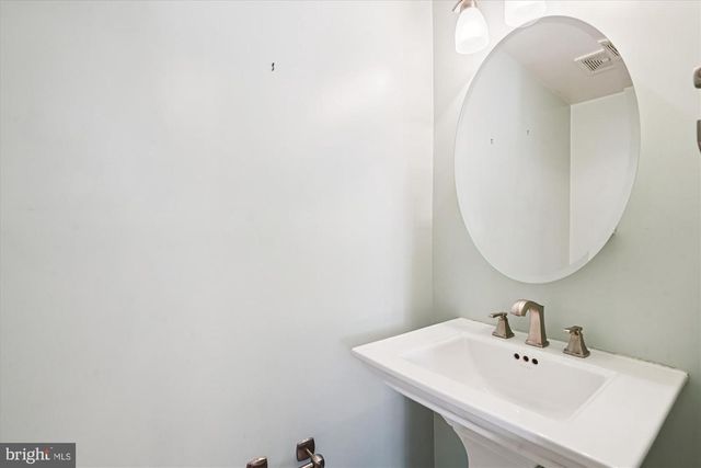 1435-C N VAN DORN ST, Alexandria, VA 22304