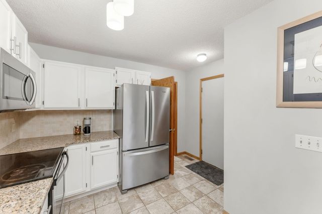 12857 Echo Lane, Apple Valley, MN 55124