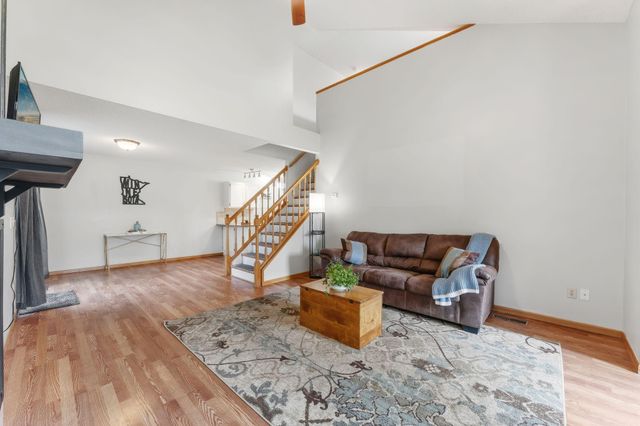 12857 Echo Lane, Apple Valley, MN 55124