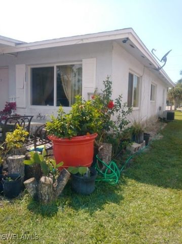 1073 San Remo AVE, Naples, FL 34104