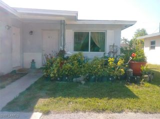 1073 San Remo AVE, Naples, FL 34104