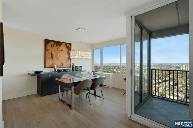 6 Horizon Road 2602, Fort Lee, NJ 07024