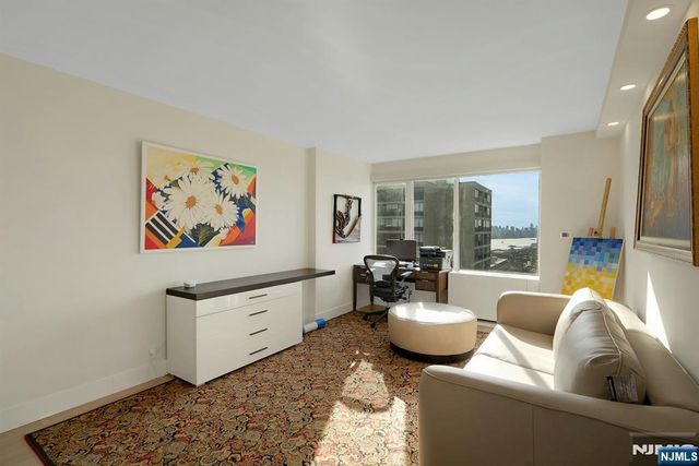 6 Horizon Road 2602, Fort Lee, NJ 07024