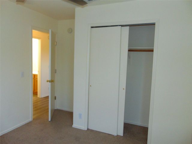 1000 Kenneys WAY, Round Rock, TX 78665