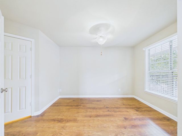 7685 Northcross DR 1024, Austin, TX 78757