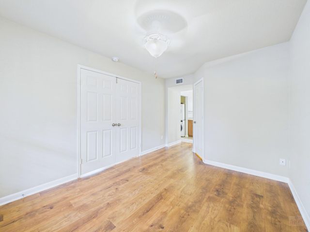 7685 Northcross DR 1024, Austin, TX 78757