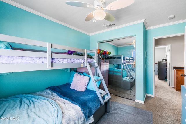 3025 Summer Breeze Avenue, Rosamond, CA 93560