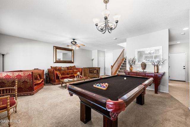 3025 Summer Breeze Avenue, Rosamond, CA 93560