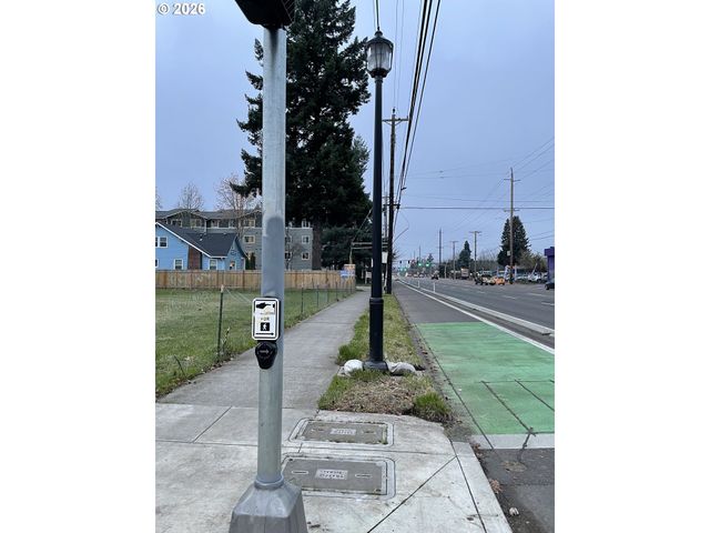 Se 170th and DIVISION St, Portland, OR 97236