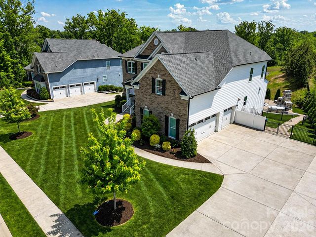 966 Chippenham Avenue, Lancaster, SC 29720